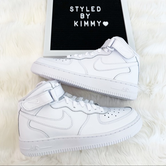 NIKE Air Force 1 Mid Sneakers Shoes White - Picture 2 of 8